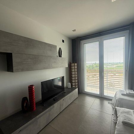 Condominio La Torre 2 Galliate Kültér fotó