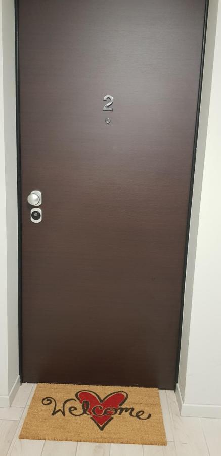 Condominio La Torre 2 Galliate Kültér fotó